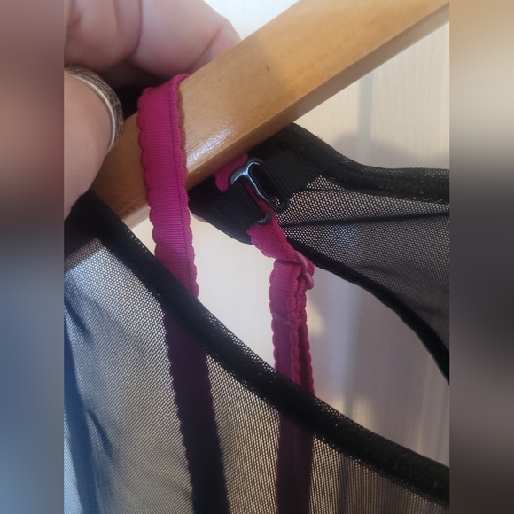 Size 8 Lululemon top - Picture 4 of 5